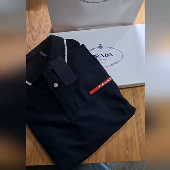Prada Men's Navy Blue Polo Shirt - Picture 3 of 4